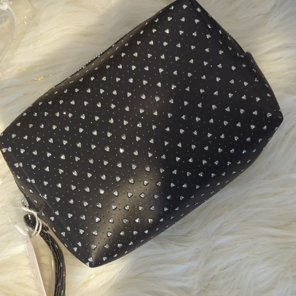 Black Heart Pattern Cosmetic Bag - Picture 3 of 3